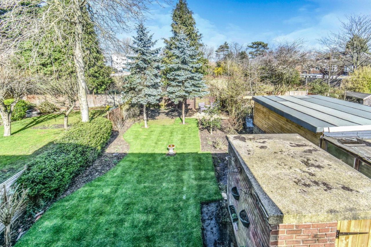 Crocus Cottage York Bagian luar foto